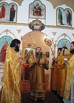 13 февраля 2005 года Преосвященнейший Лонгин, Епископ Саратовский и Вольский, совершил чин великого освящения Покровского храма